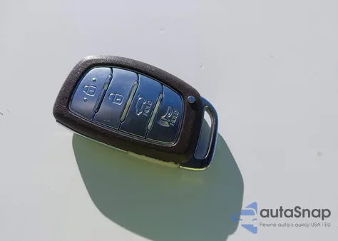 2019 Hyundai Tucson Sel z USA, uszkodzony, nr VIN KM8J33AL3KU971202